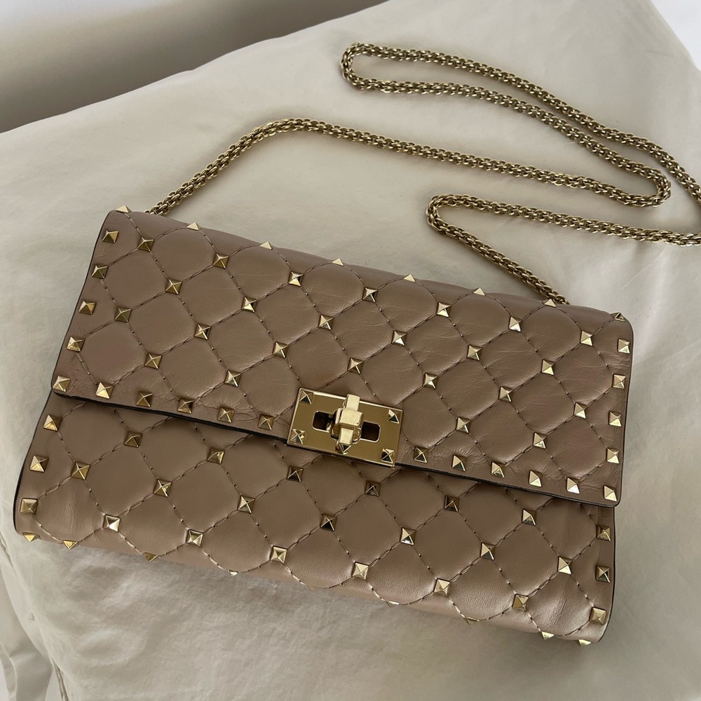 VALENTINO ROCKSTUD SPIKE NAPPA LEATHER CROSSBODY CLUTCH BAG - Picture 13 of 15